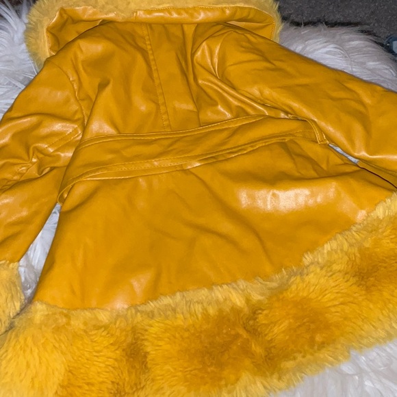 Mustard Yellow Coat - Picture 9 of 9